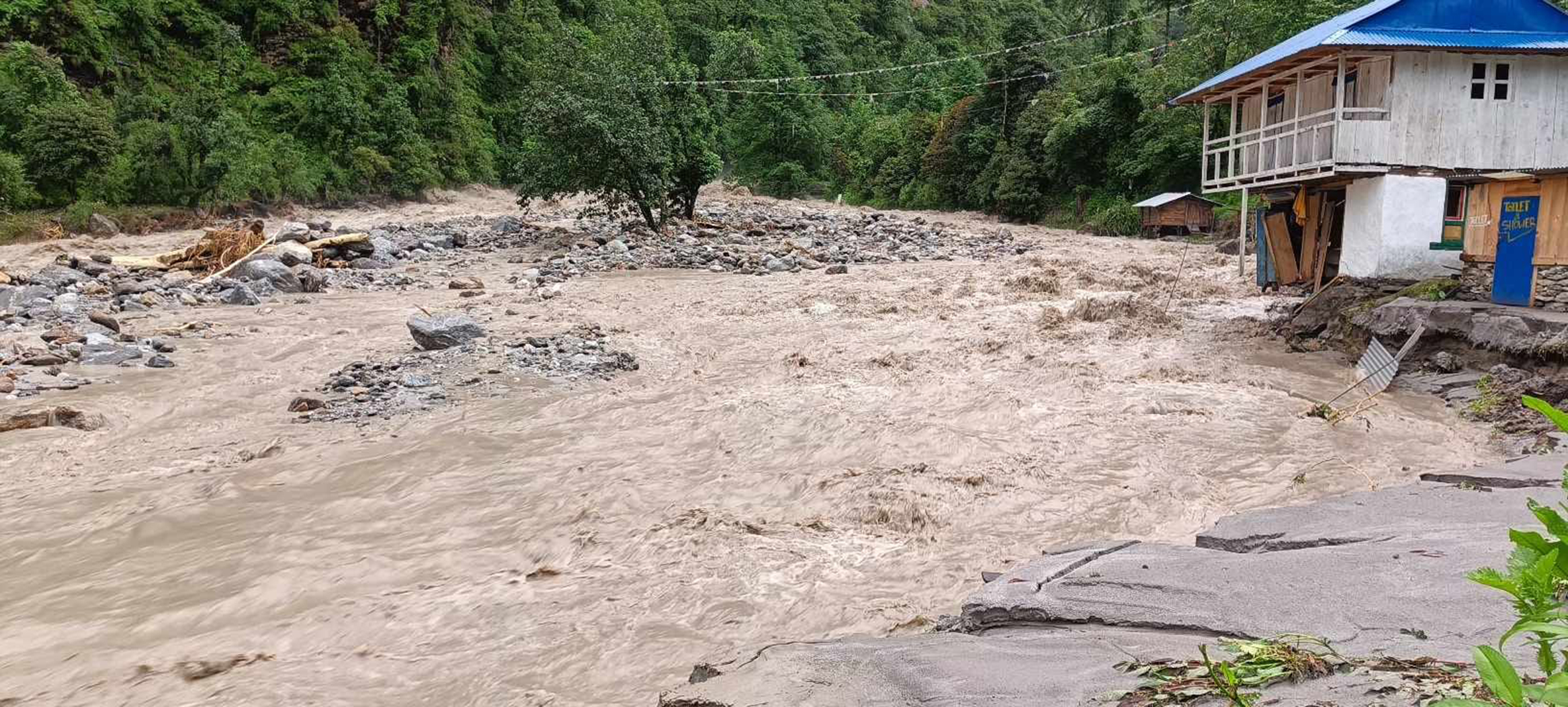 भोजपुर नगरपालिकामा एमालेले उठायो यी उम्मेद्धार ( नामावली सहित)